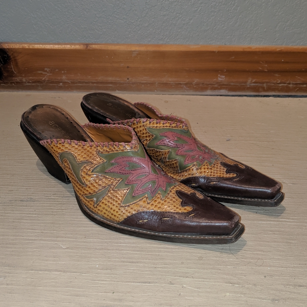BCBGgirls Western mule - size 9